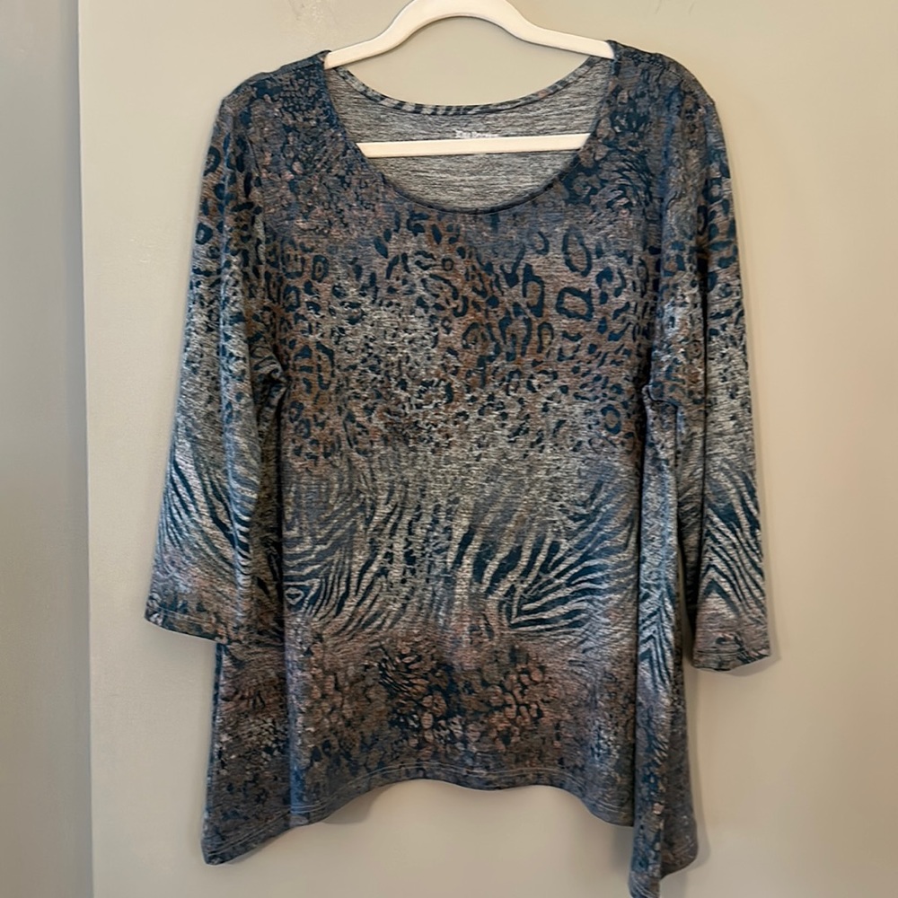 Kim Rogers Curvy women’s 1X top